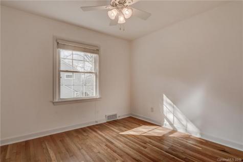 21 Woodcrest Road Asheville NC 28804