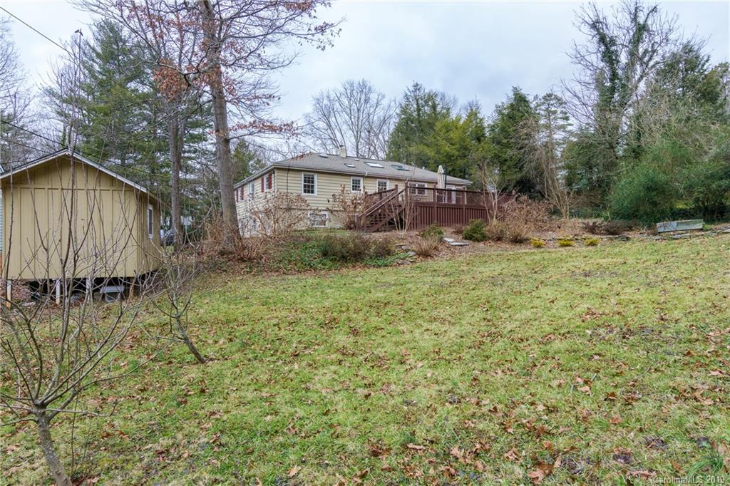 21 Woodcrest Road Asheville NC 28804