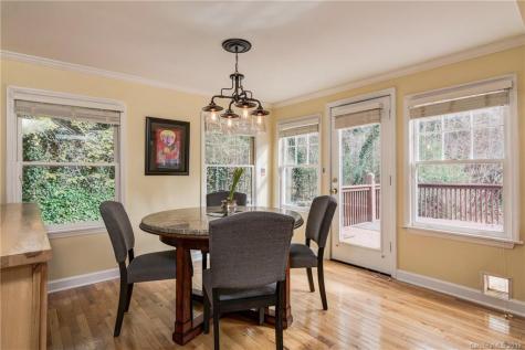 21 Woodcrest Road Asheville NC 28804
