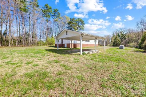 5135 Tucker Avenue Kannapolis NC 28081