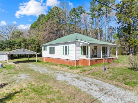 5135 Tucker Avenue Kannapolis NC 28081