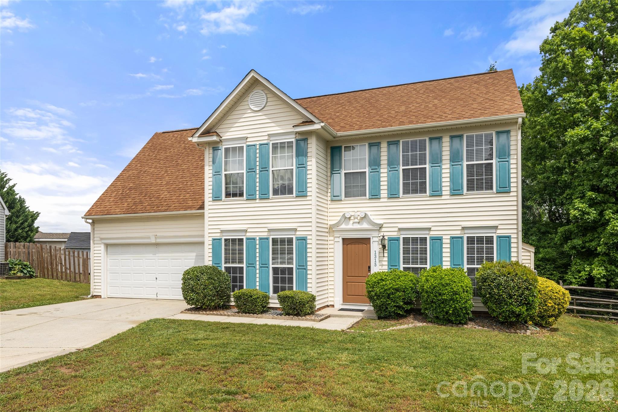 1315 Red Tallen Court Charlotte NC 28214