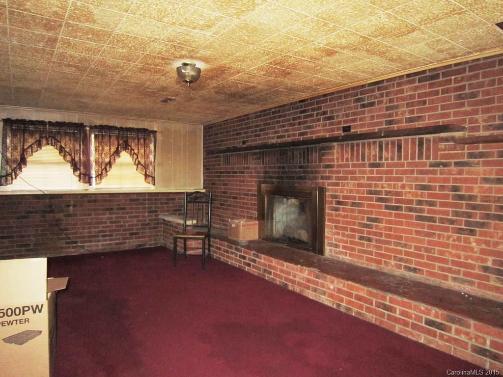 9 Brookside Circle Candler NC 28715