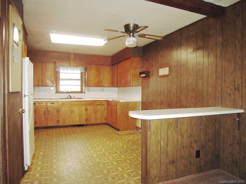 9 Brookside Circle Candler NC 28715