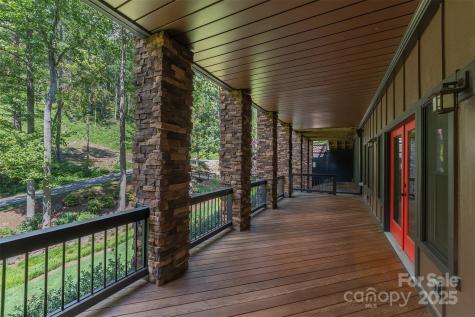 81 Robinhood Road Asheville NC 28804