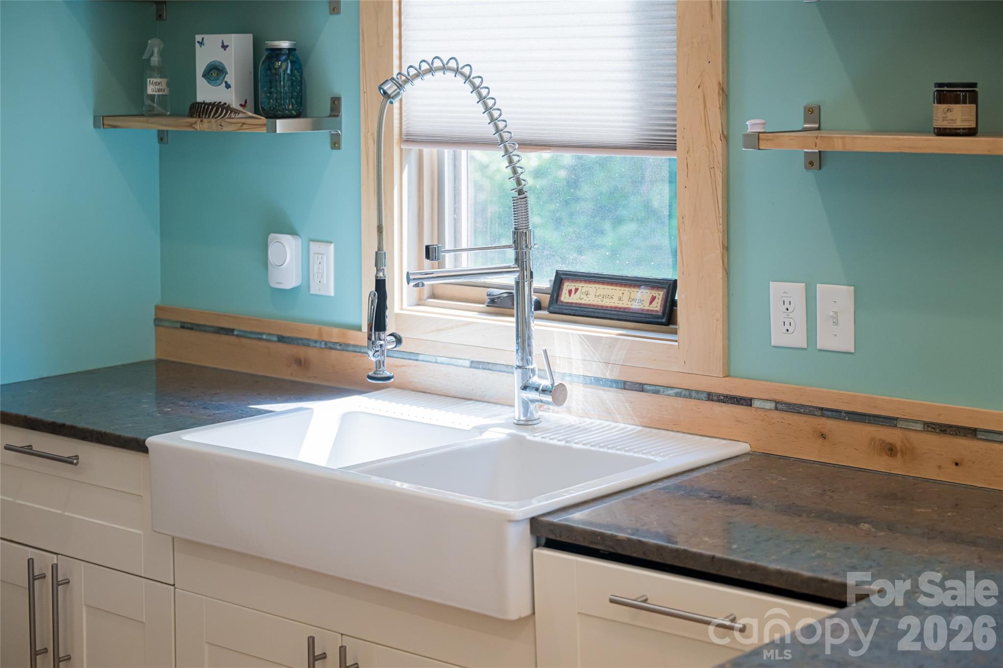 43 Upper Herron Cove Road Weaverville NC 28787