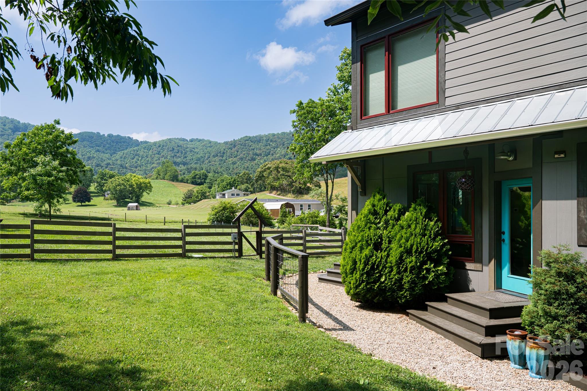 43 Upper Herron Cove Road Weaverville NC 28787