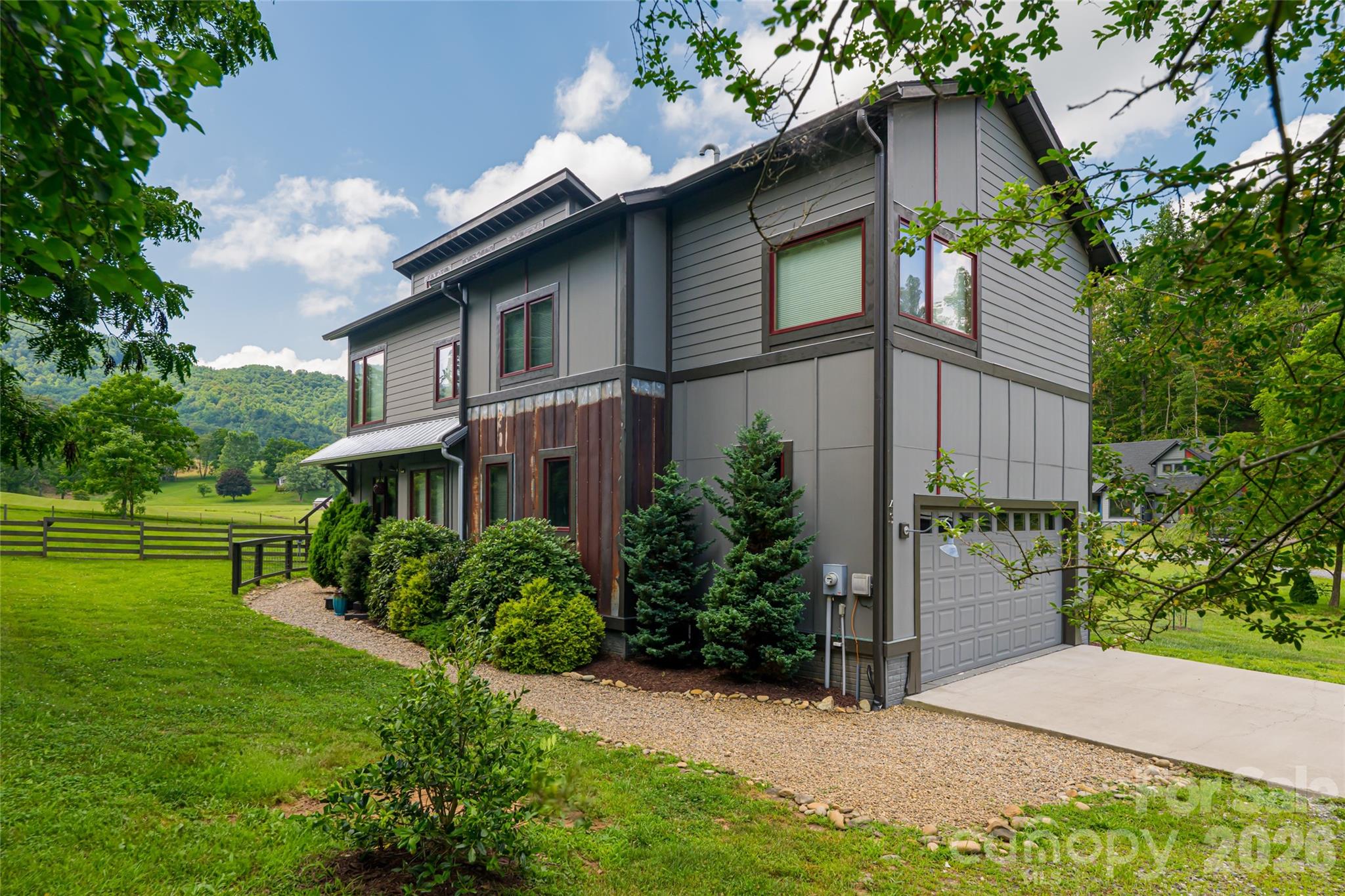 43 Upper Herron Cove Road Weaverville NC 28787