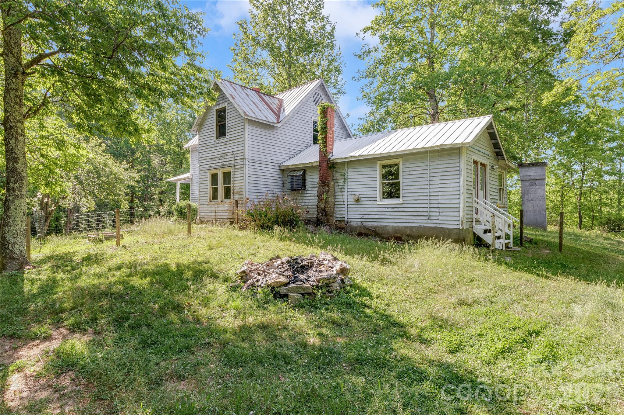 182 Wakti Ridge Road Saluda NC 28773
