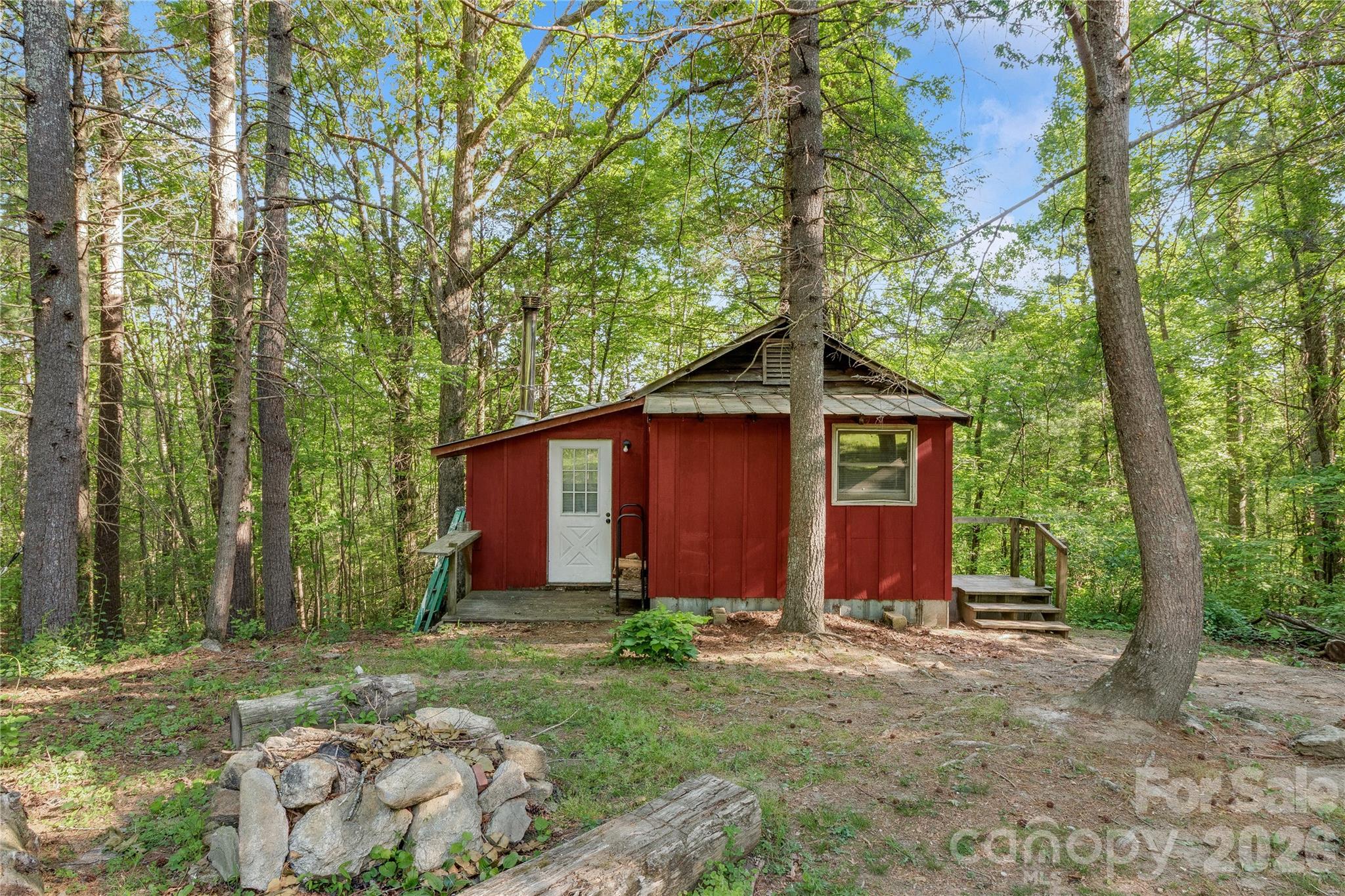 182 Wakti Ridge Road Saluda NC 28773