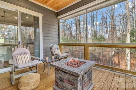 14 Cider Hill Lane Hendersonville NC 28792