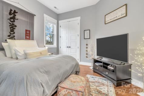 14 Cider Hill Lane Hendersonville NC 28792