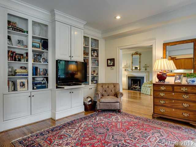 2100 Dickinson Place Charlotte NC 28207