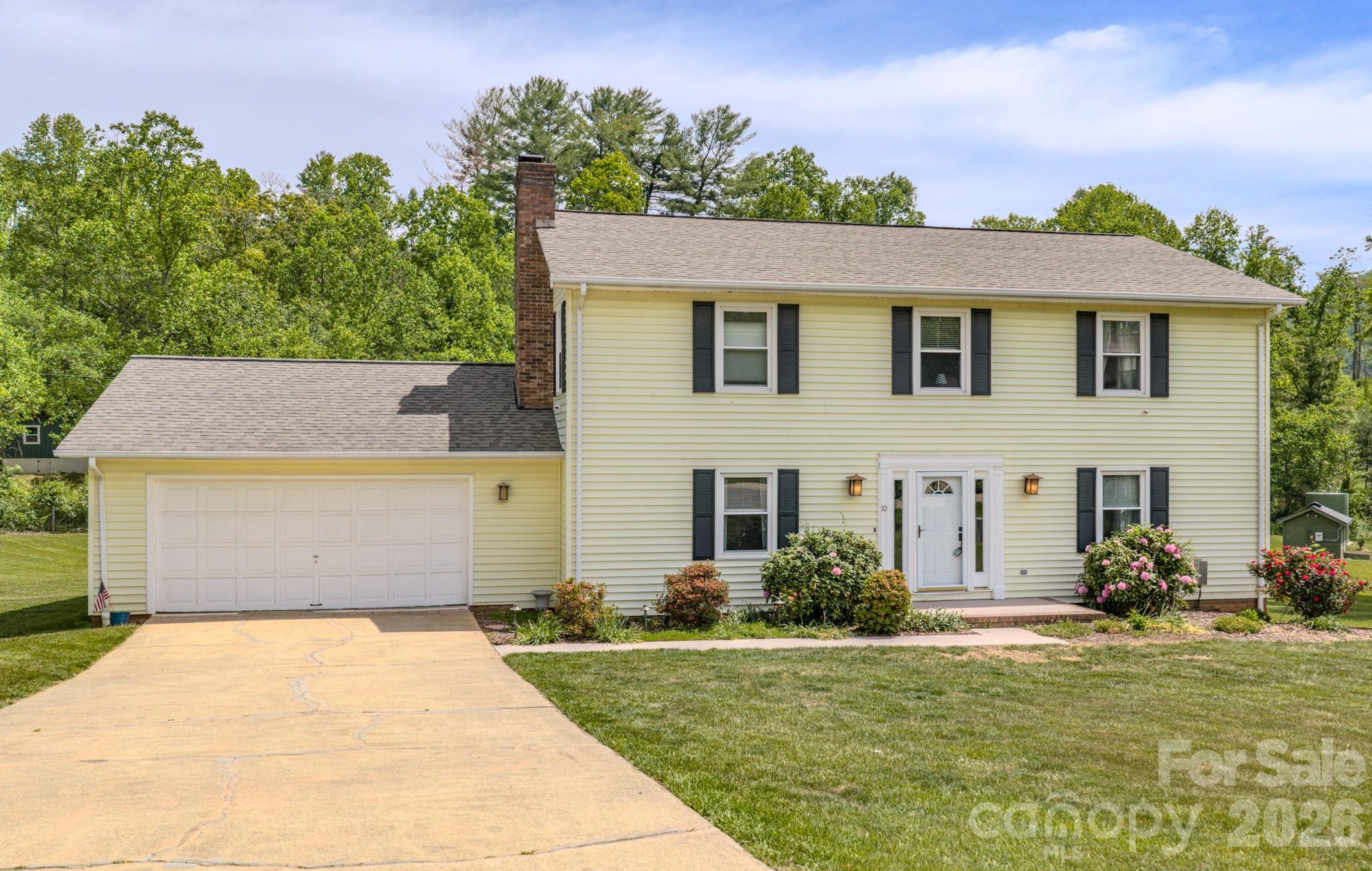 10 Arrow Place Asheville NC 28805