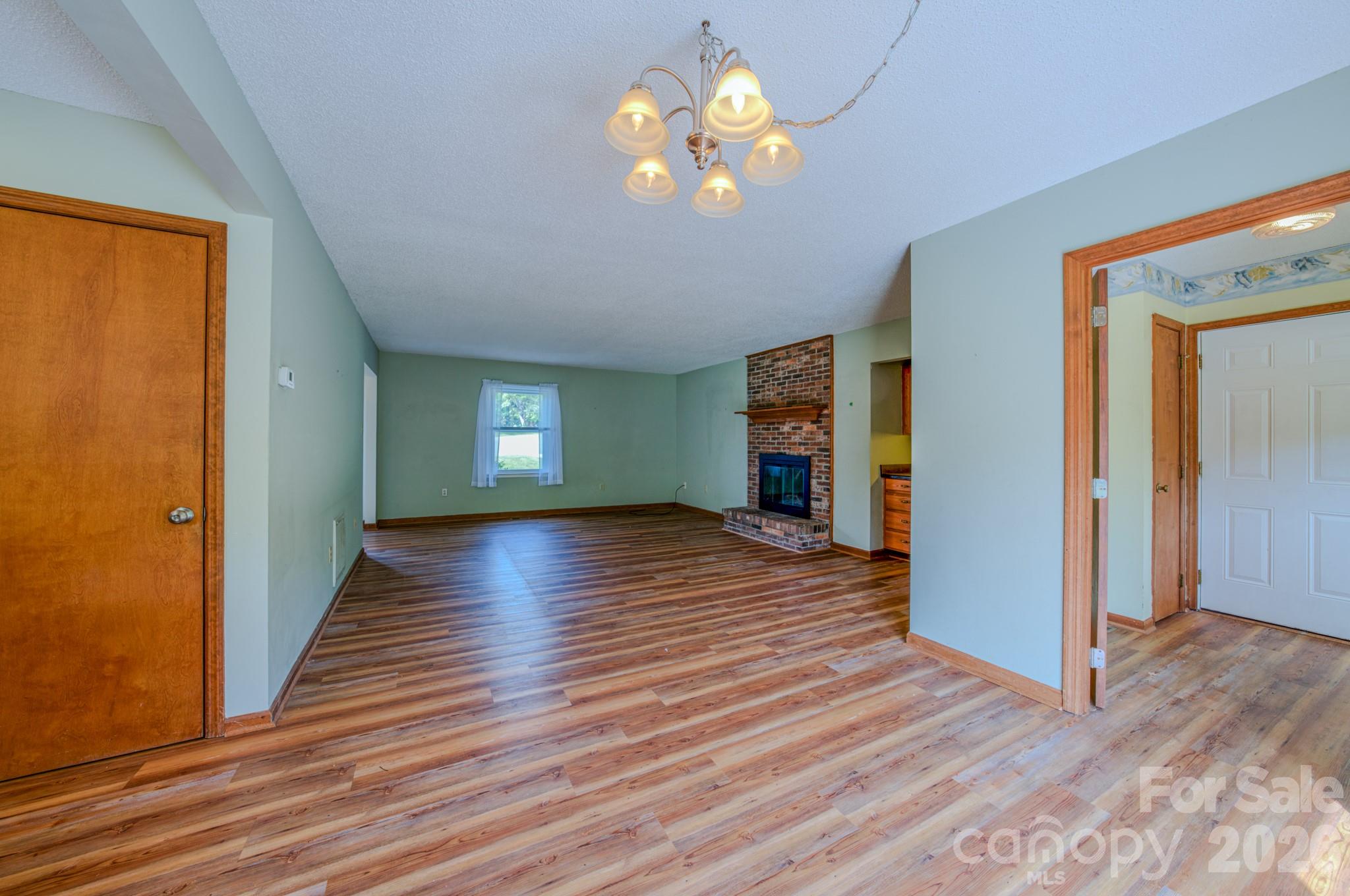 10 Arrow Place Asheville NC 28805