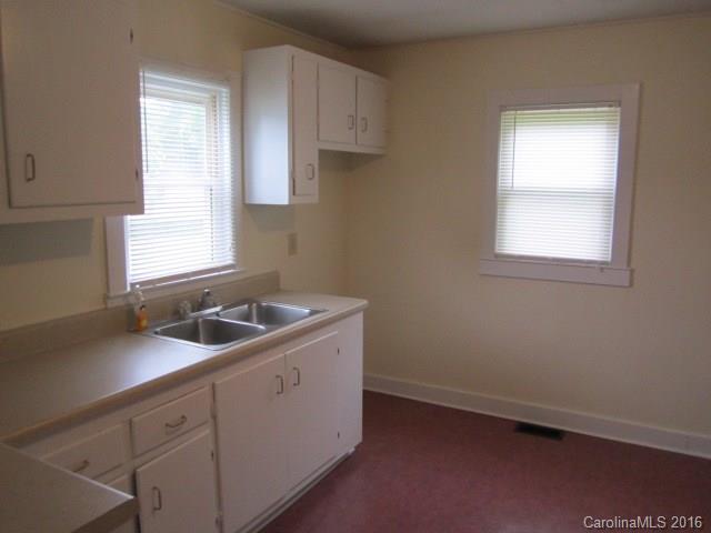 105 Lineberger Street Stanley NC 28164