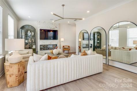 4007 Bourne Court Charlotte NC 28262