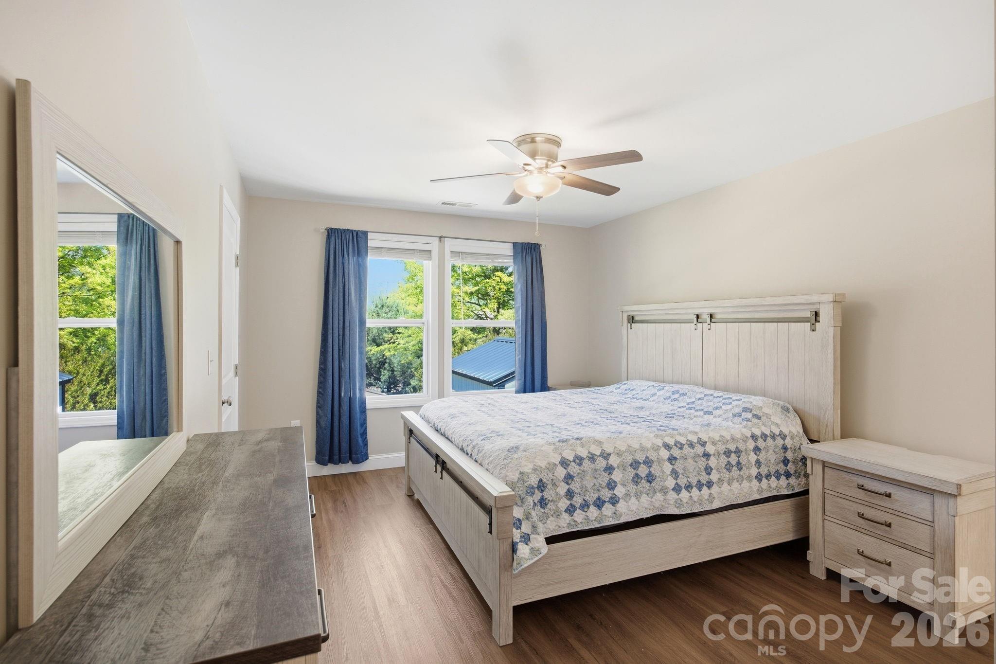 9 Half Moon Drive Swannanoa NC 28778