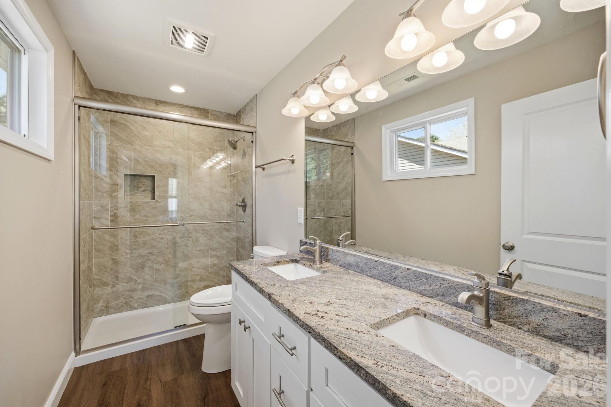 9 Half Moon Drive Swannanoa NC 28778