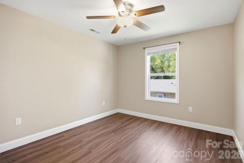 9 Half Moon Drive Swannanoa NC 28778