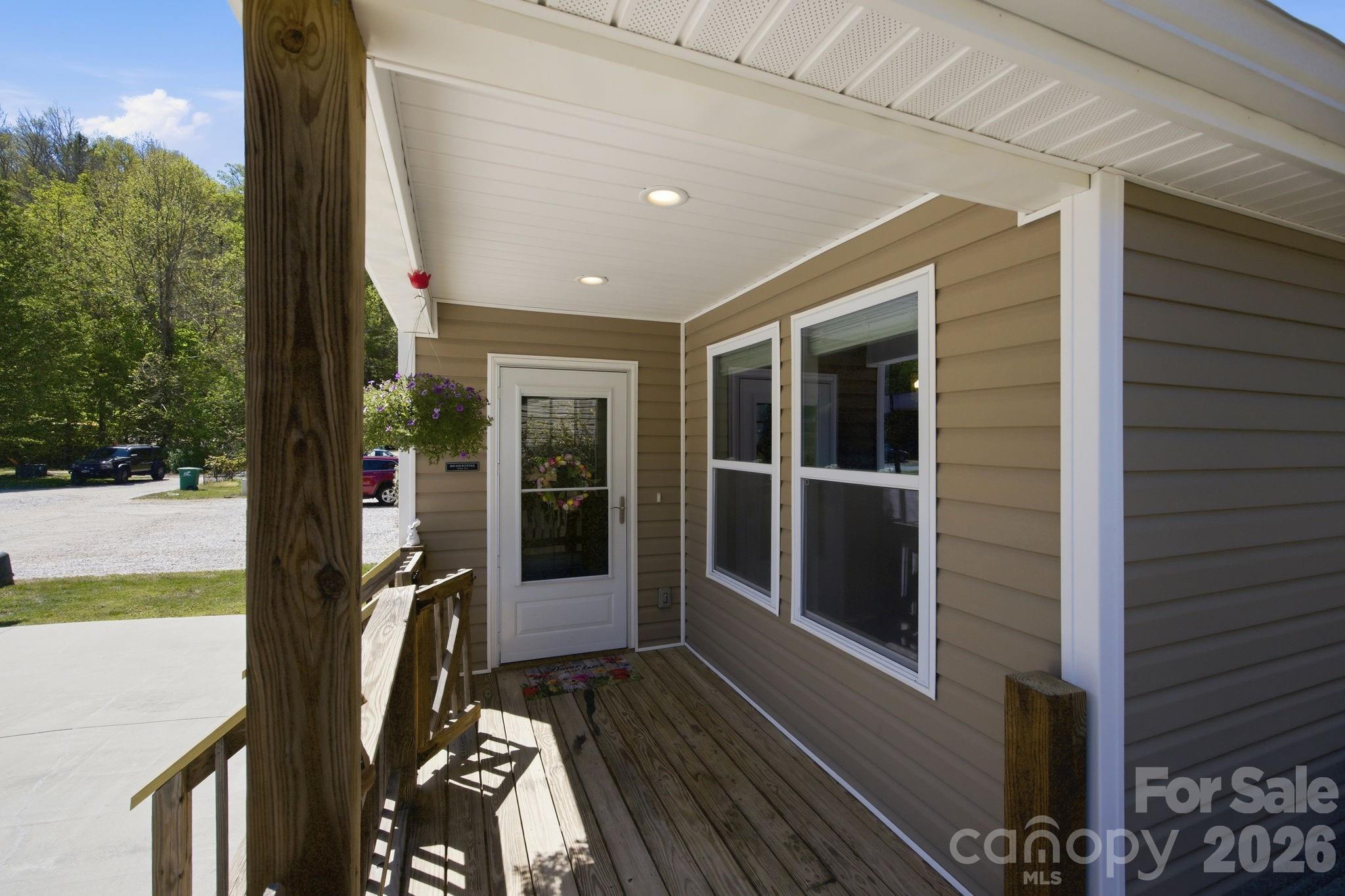 9 Half Moon Drive Swannanoa NC 28778