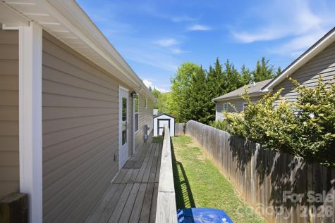 9 Half Moon Drive Swannanoa NC 28778