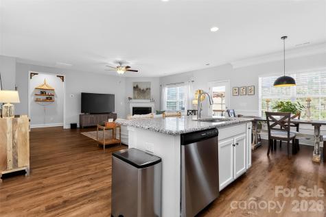 413 Colton Street Oakboro NC 28129