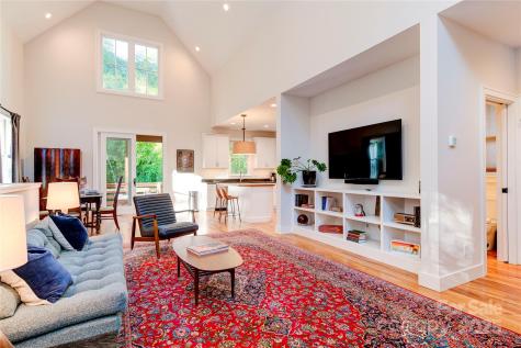 12 Waverly Road Asheville NC 28803