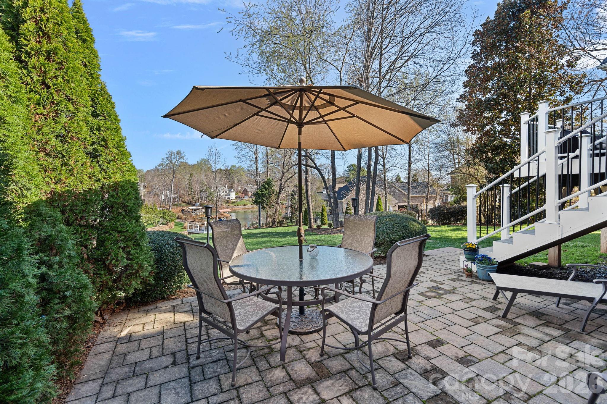 2474 Green Point Lane Denver NC 28037