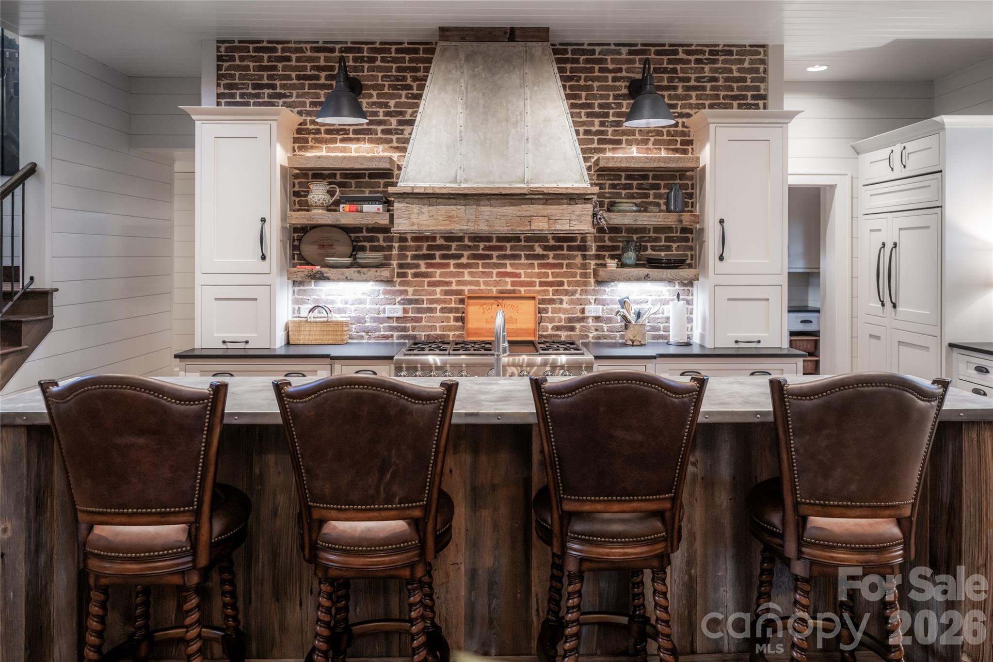 18 Fairsted Drive Asheville NC 28803