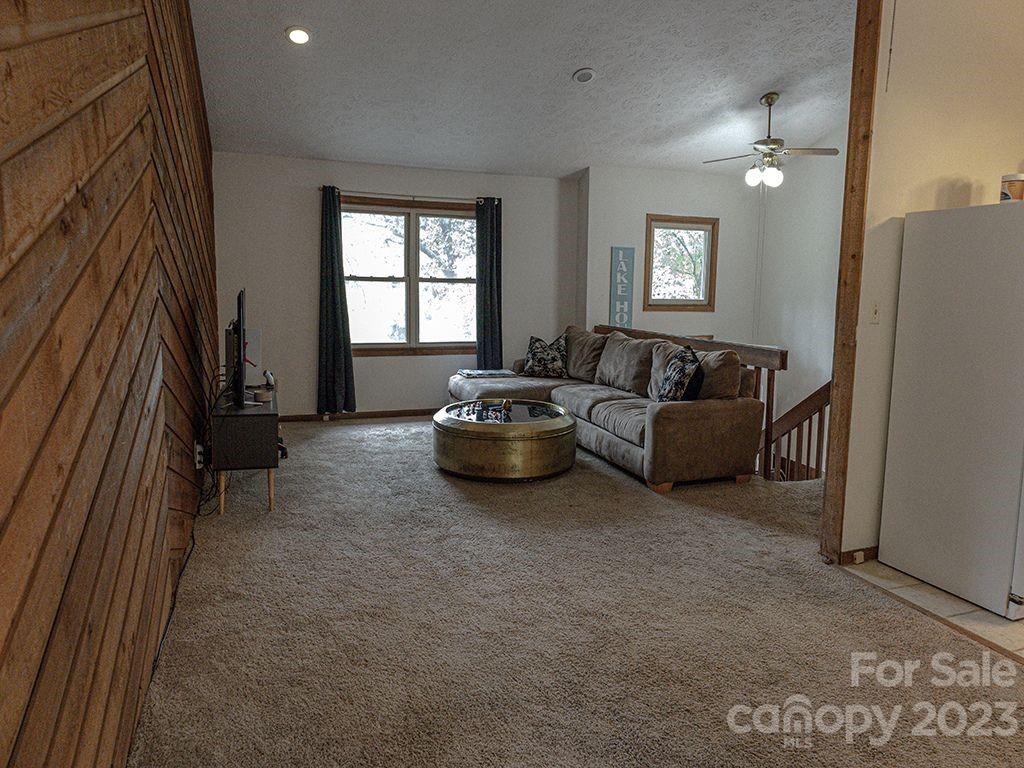 20 East Shore Drive Asheville NC 28805