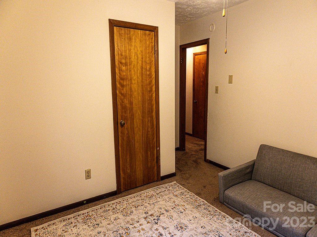 20 East Shore Drive Asheville NC 28805