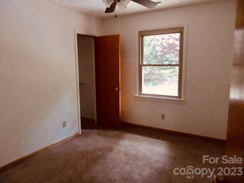 20 East Shore Drive Asheville NC 28805