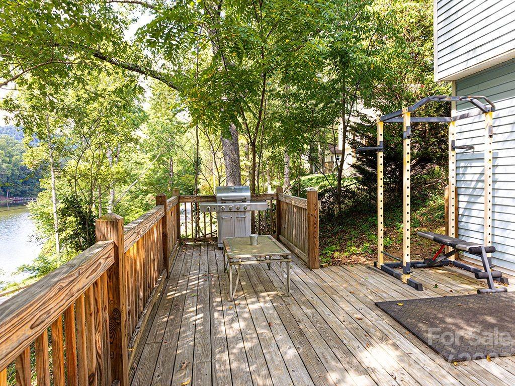 20 East Shore Drive Asheville NC 28805
