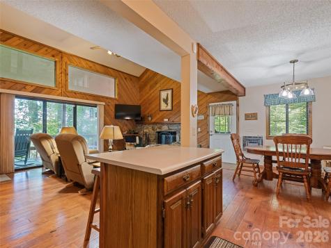 1672 Summit Drive Maggie Valley NC 28751