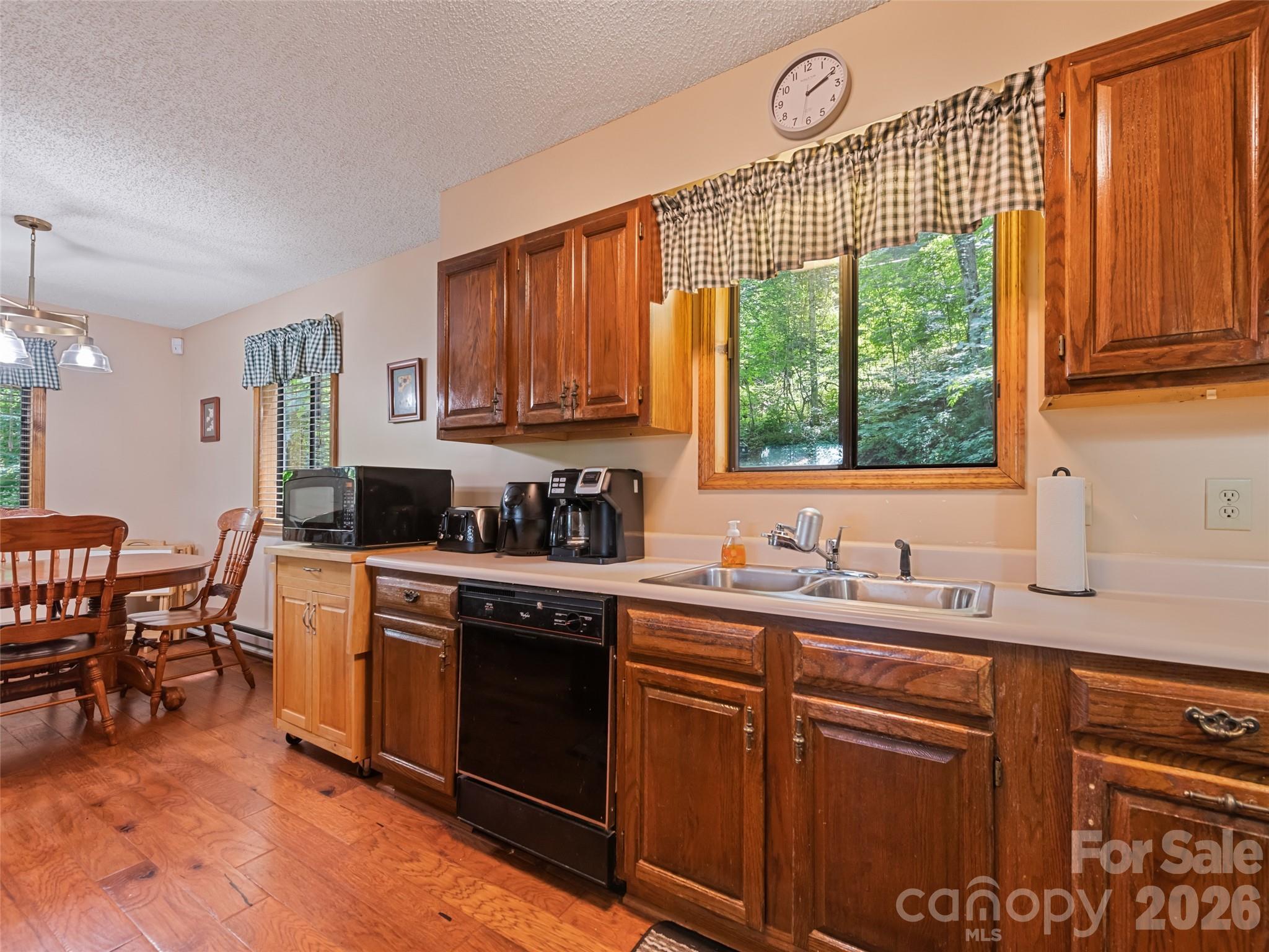 1672 Summit Drive Maggie Valley NC 28751