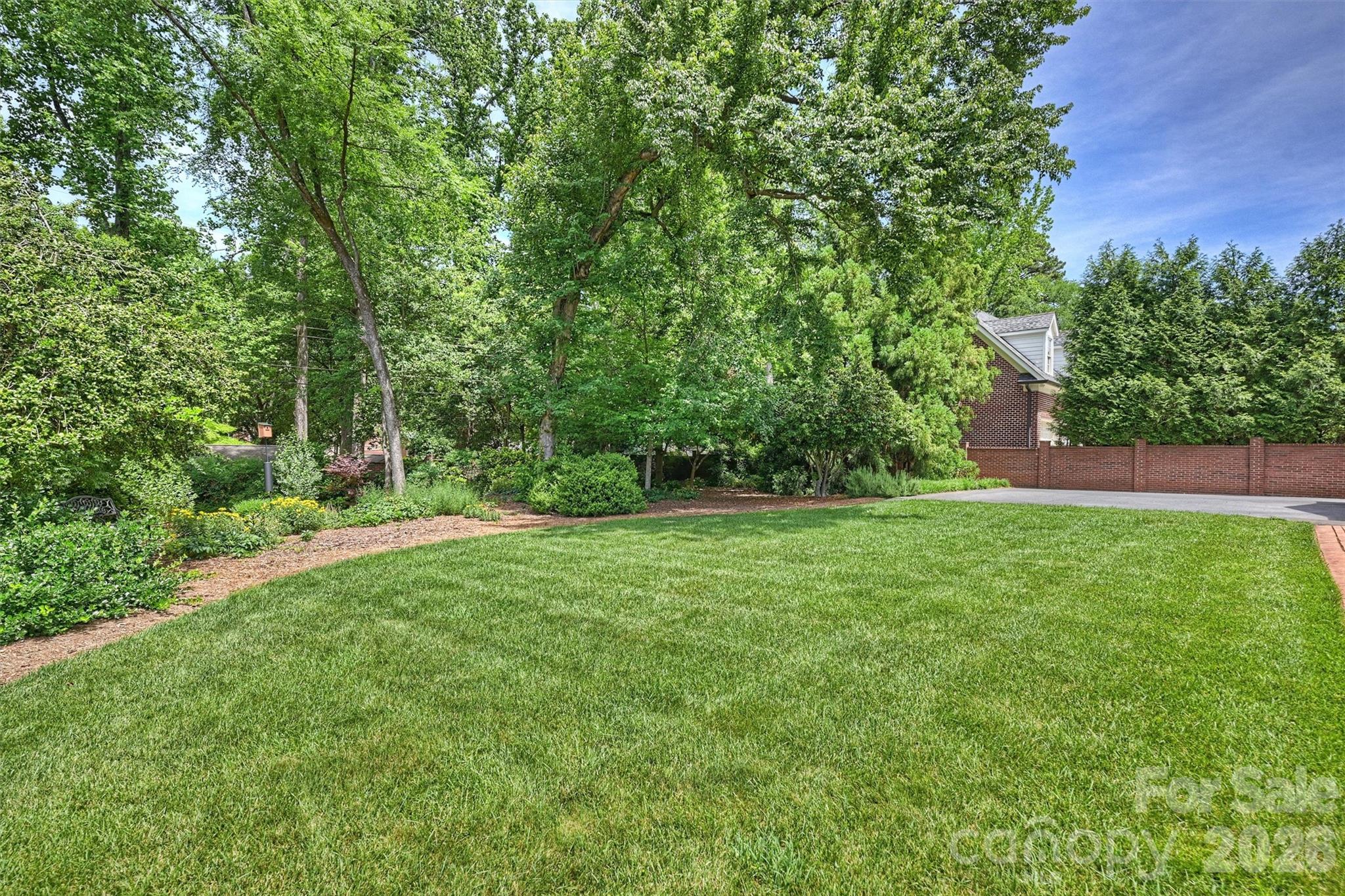900 Greentree Drive Charlotte NC 28211