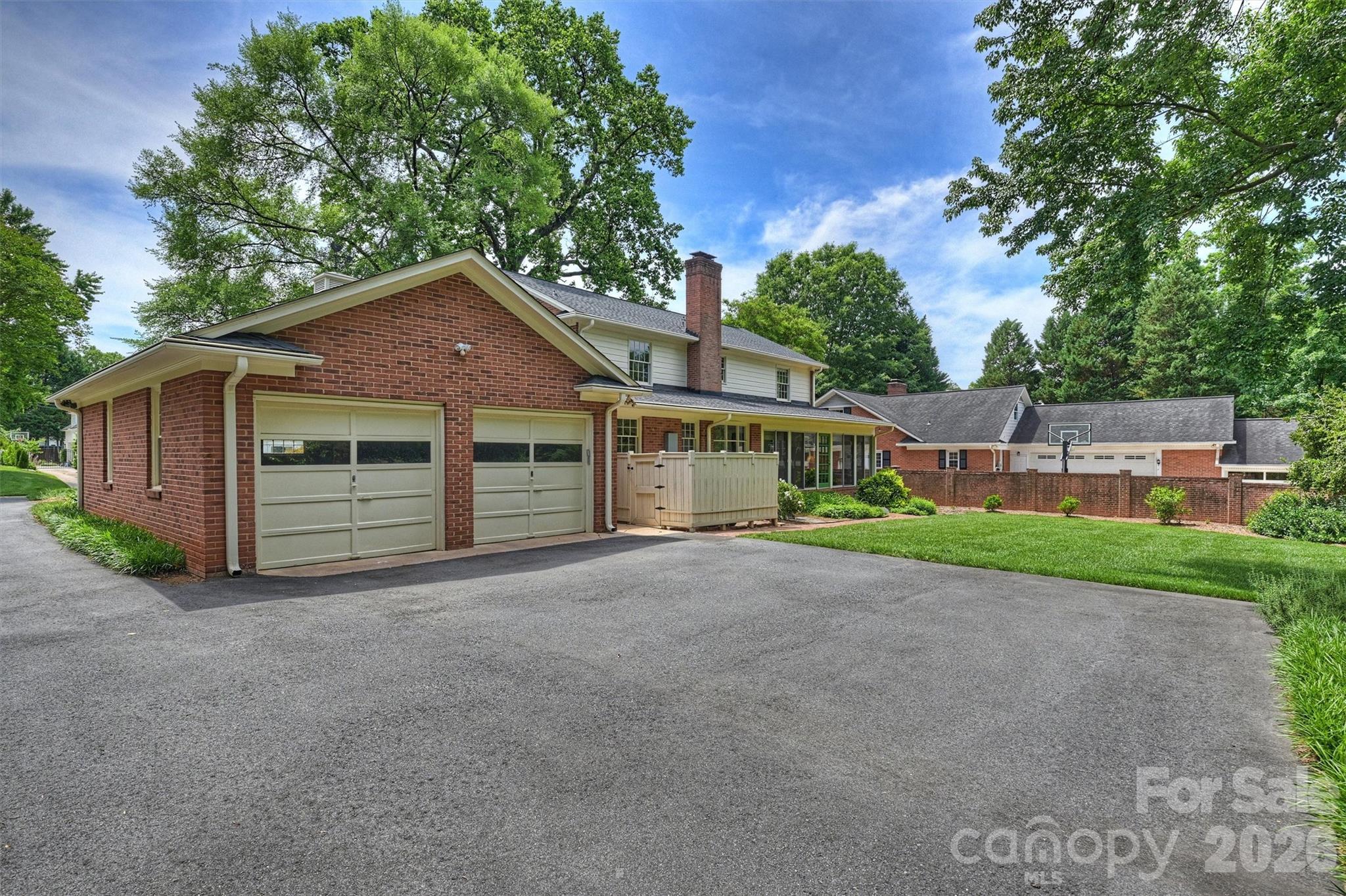 900 Greentree Drive Charlotte NC 28211