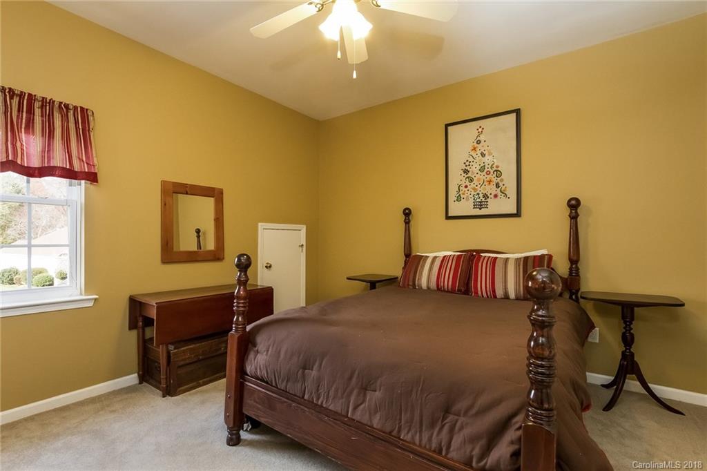 7550 Woodcrest Drive Stanley NC 28164