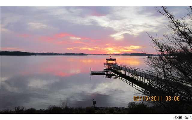 1876 Hagers Point Lane Denver NC 28037