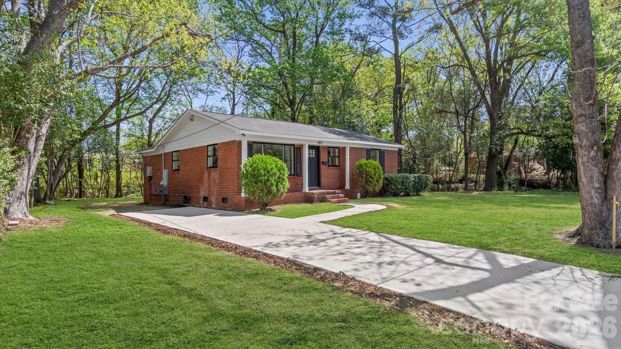 4817 Ridgeley Drive Charlotte NC 28208