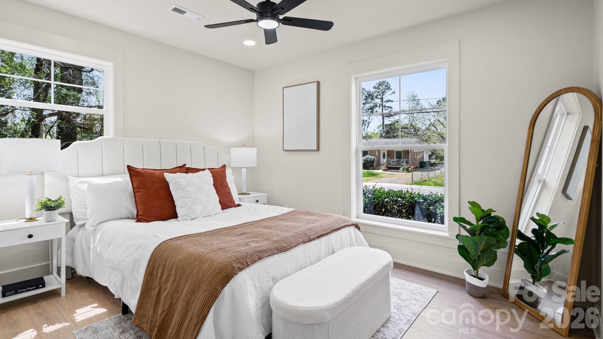 4817 Ridgeley Drive Charlotte NC 28208