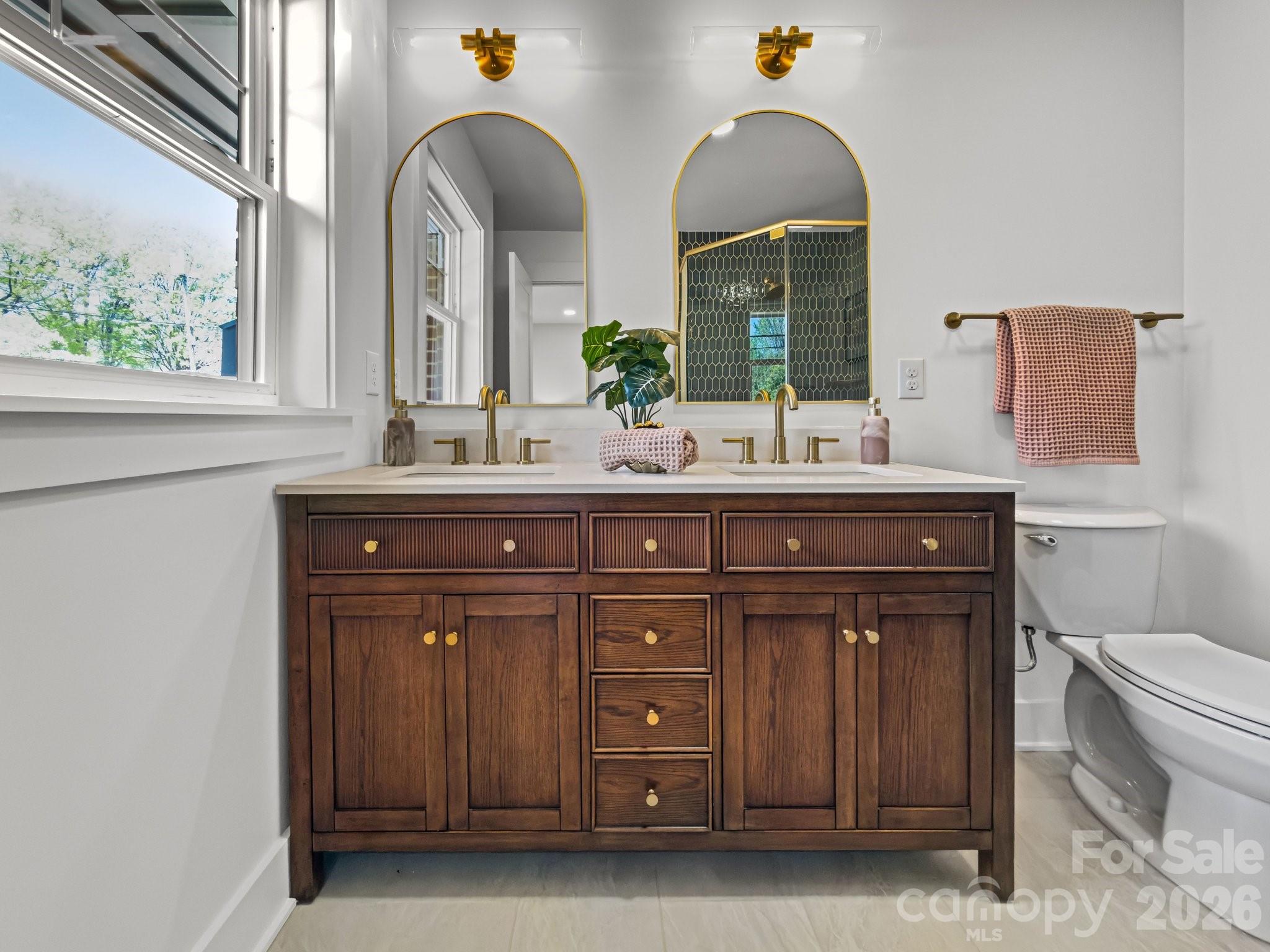 4817 Ridgeley Drive Charlotte NC 28208