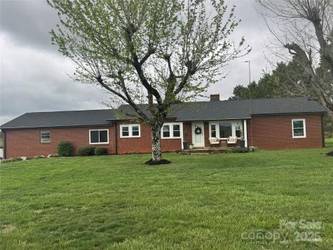 5373 Nc Highway 16 Highway N Taylorsville NC 28681