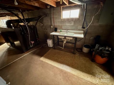5373 Nc Highway 16 Highway N Taylorsville NC 28681