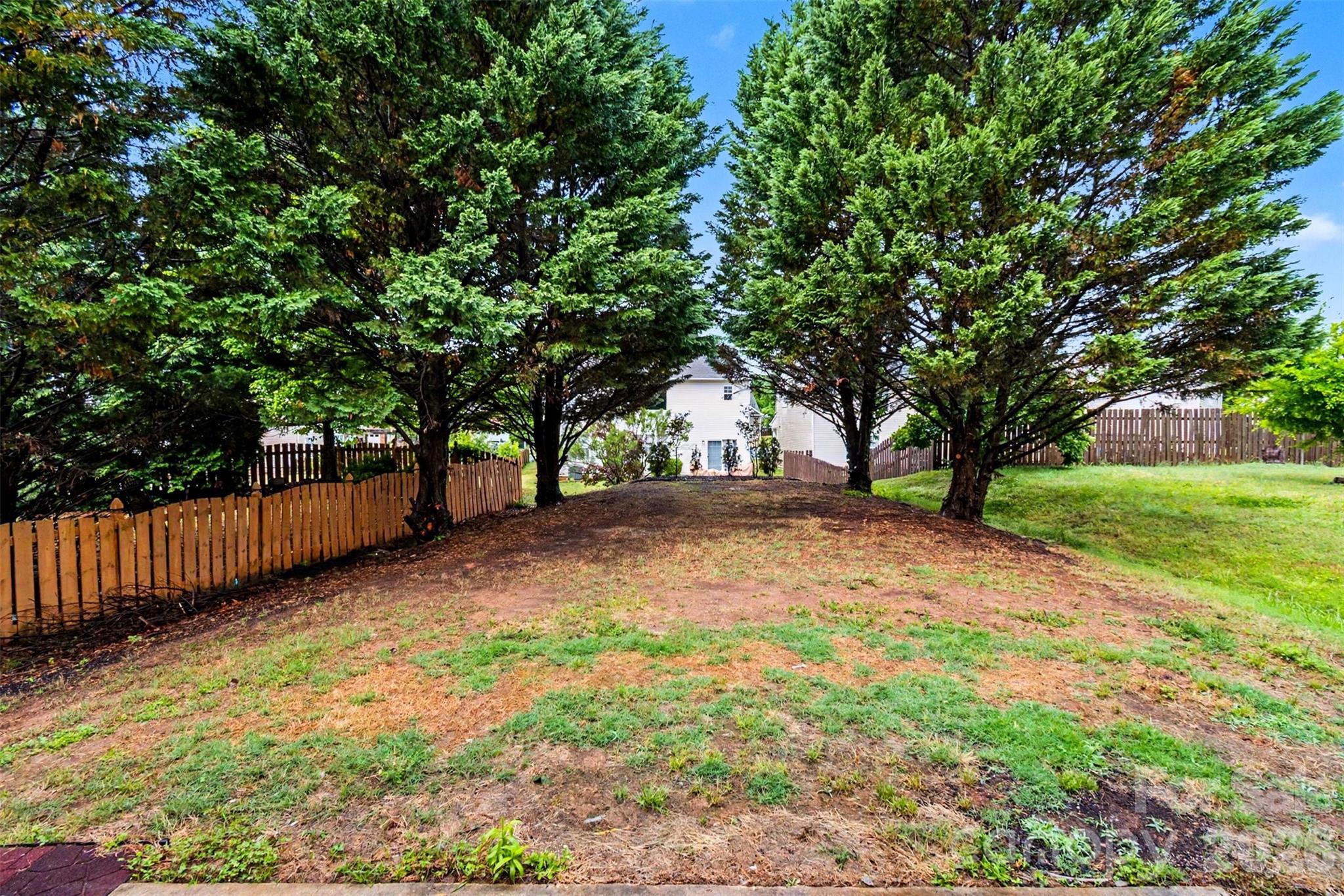 17507 Westmill Lane Charlotte NC 28277