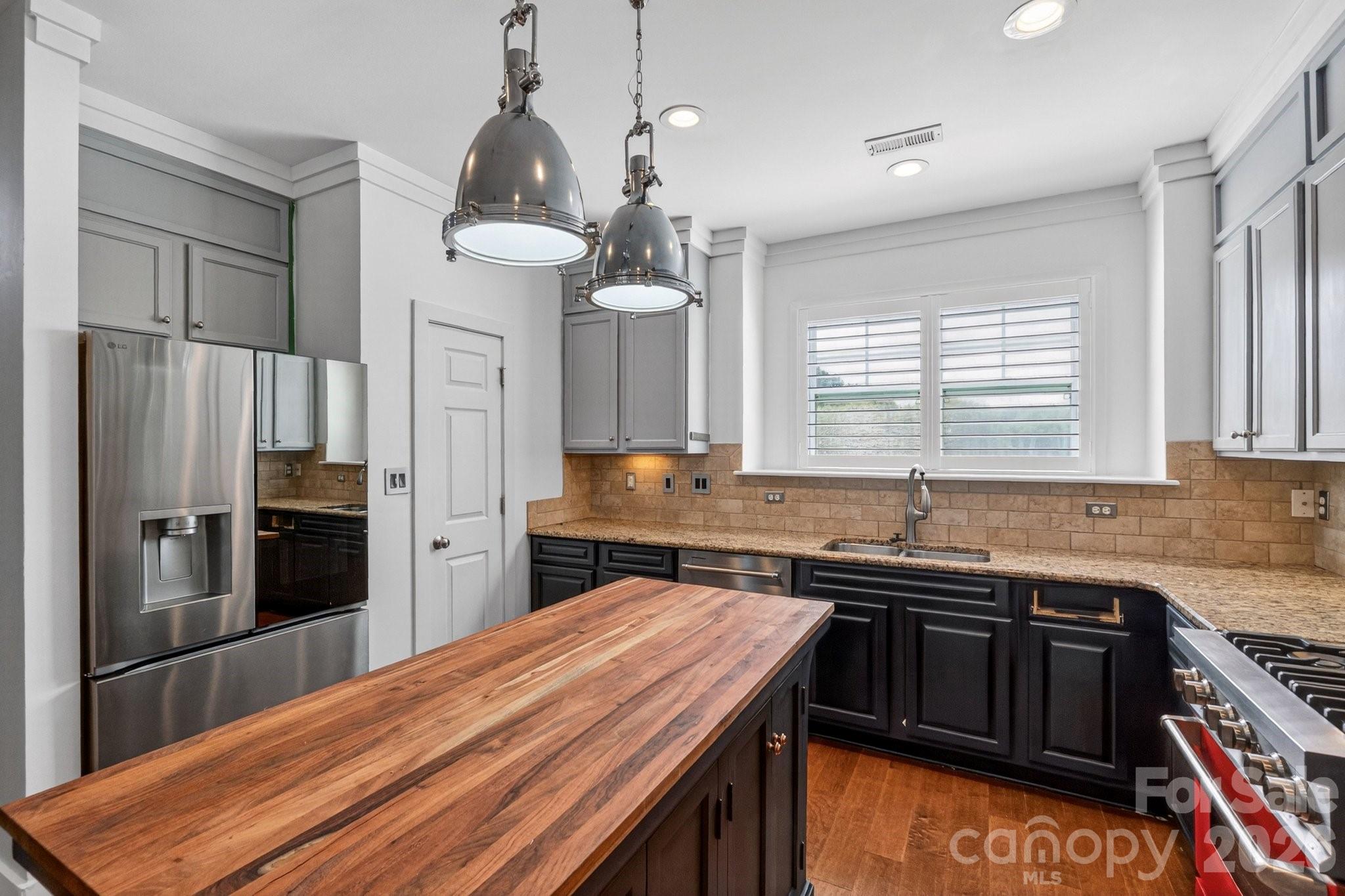 262 Harbour Place Drive Davidson NC 28036