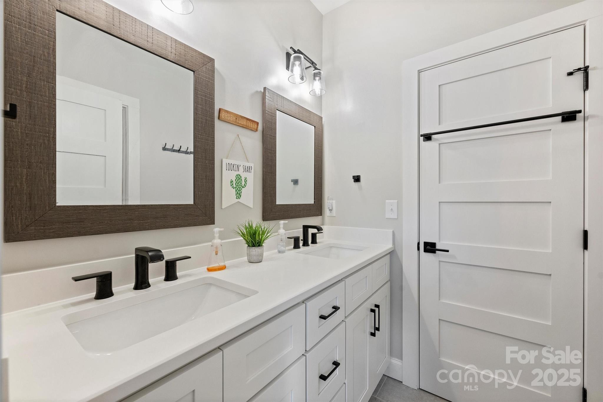 4311 Craig Avenue Charlotte NC 28211