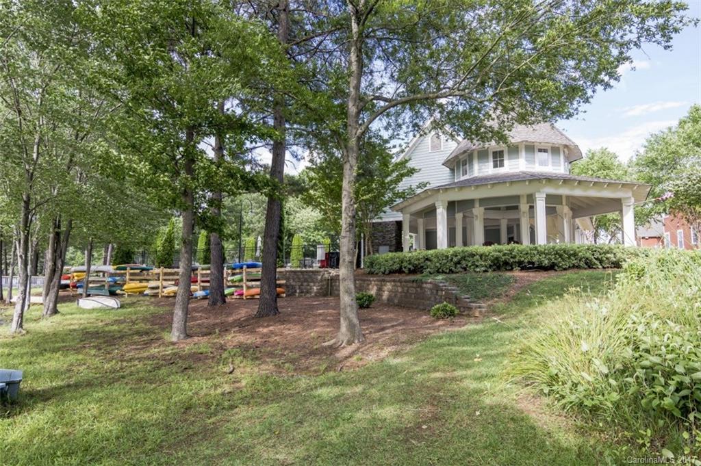 105 Lilac Mist Loop Mooresville NC 28115