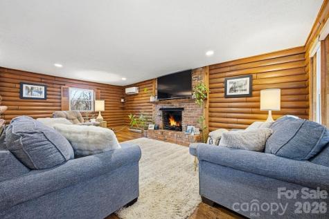 34 Greenbriar Road Black Mountain NC 28711